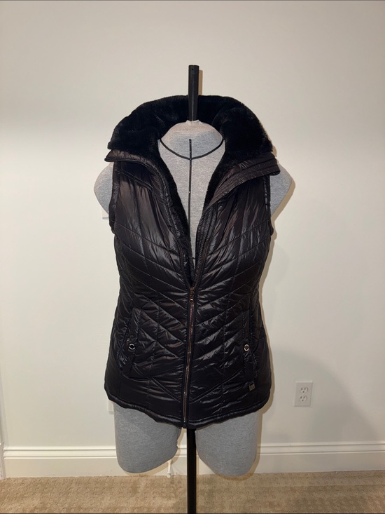 Michael Kors Jackets & Blazers - Michael Kors Black Quilted Vest with Faux-Fur Collar